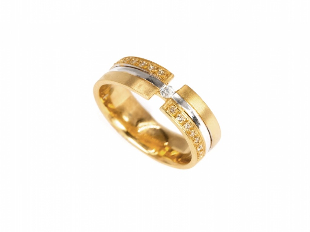 Aliança de Casamento Ouro Amarelo e Branco com Diamantes ALR004368