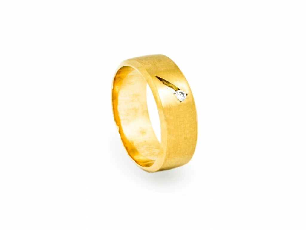 Aliança de Casamento Ouro Amarelo com Diamantes ALR004083