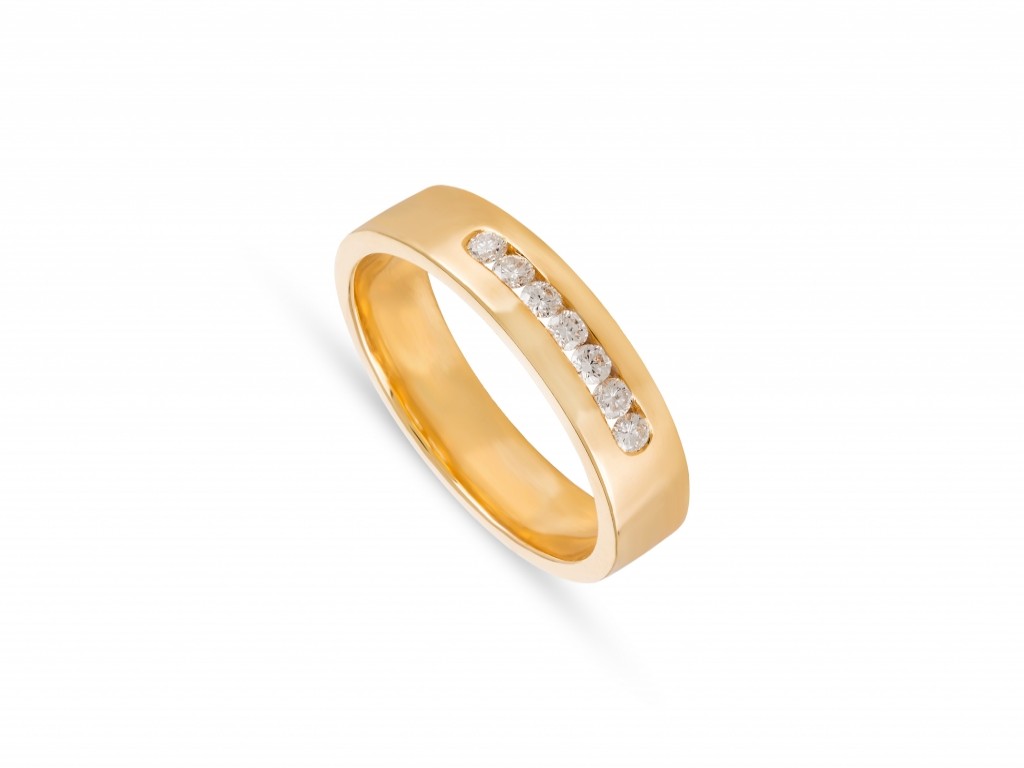ANEL NOIVADO  OURO AMARELO COM DIAMANTES