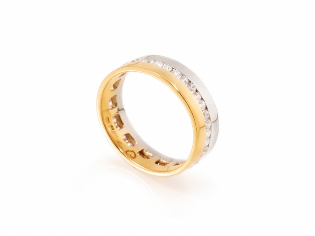 Aliança de Casamento Ouro Amarelo e Branco com Diamantes ALR004095A