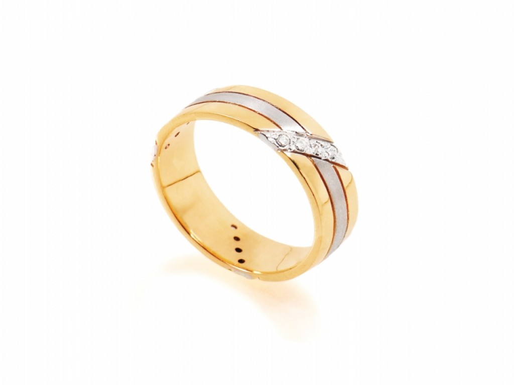 Aliança de Casamento Ouro Amarelo e Branco com Diamantes ALR004084E