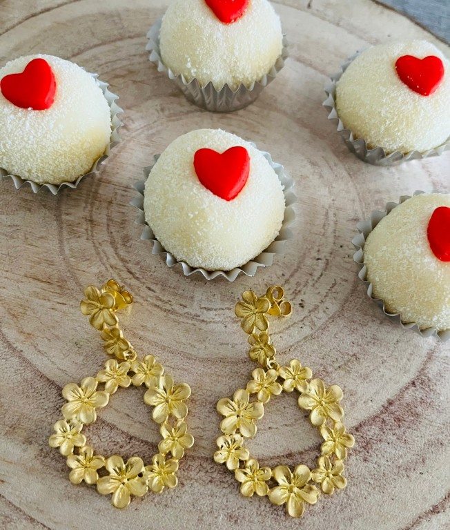 Brincos Prata 925 Dourada Argolas com Flores