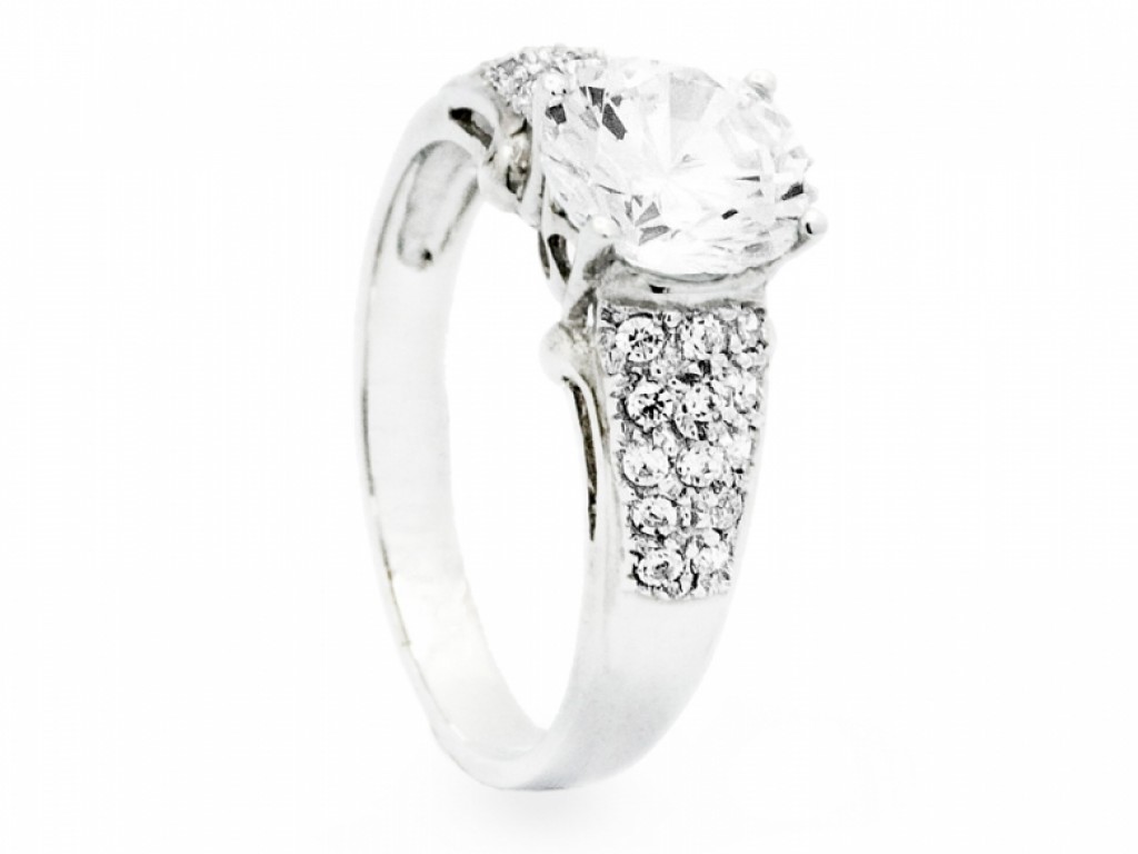 ANEL SOLITÁRIO OURO BRANCO COM Zircónias Brancas AN002678B