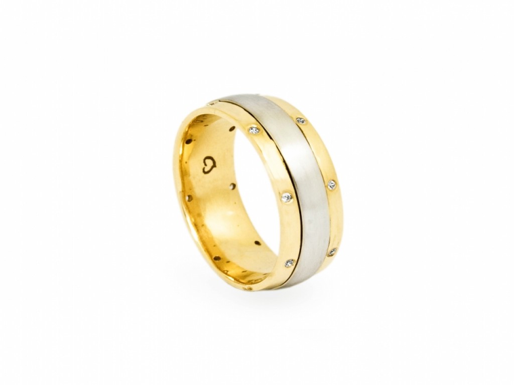 Aliança de Casamento Ouro Amarelo e Branco com Diamantes ALR004094